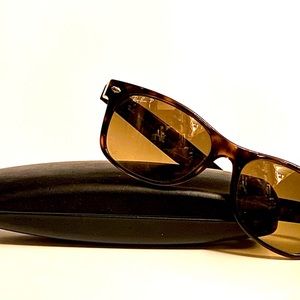 Ray-Ban RB 2132 902/M2 Used Wayfarer Havana Brown Polarized Sunglasses